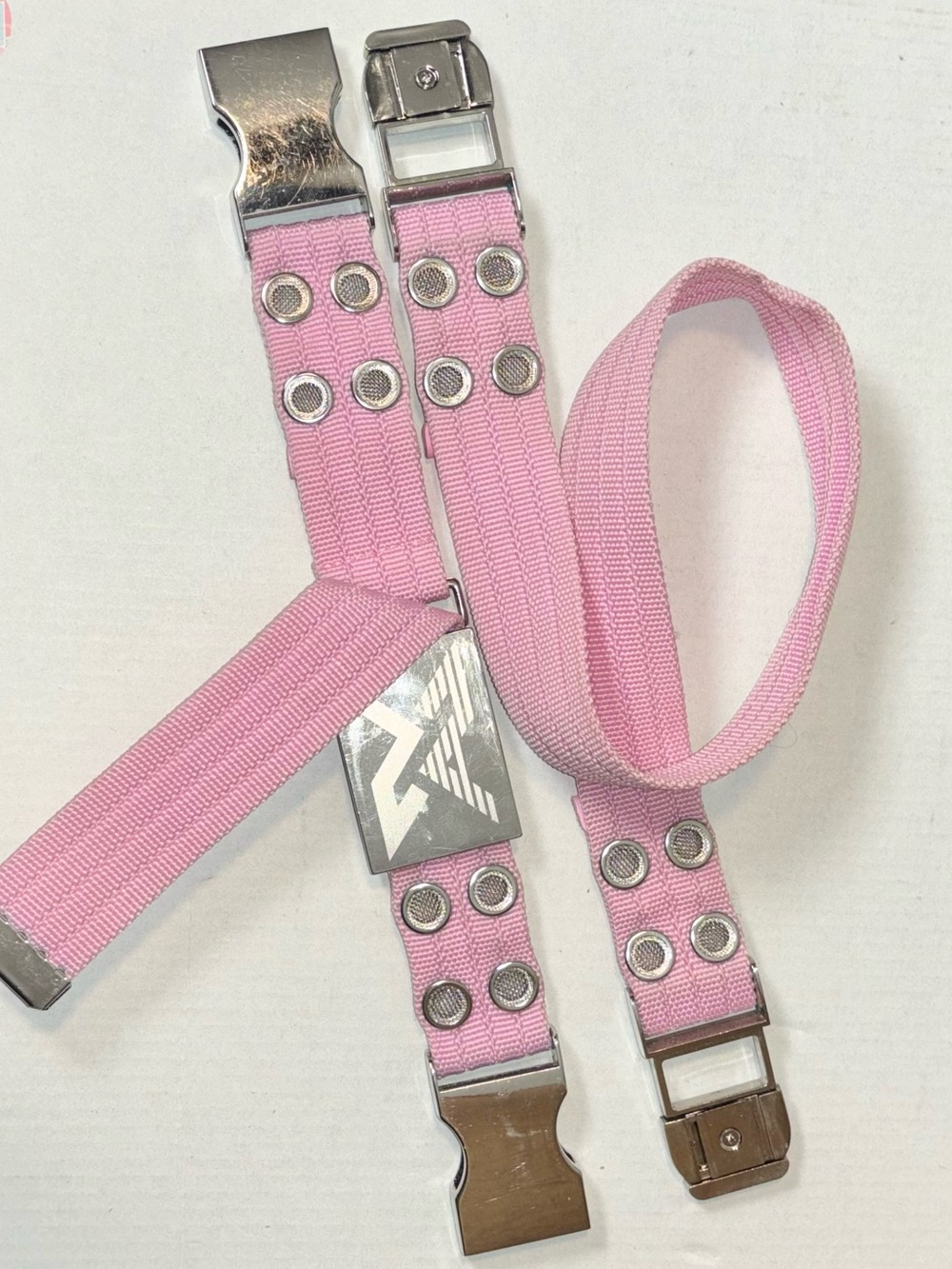 Armani exchange Y2K belt in candy pink Utility Buckle Grommet belt size medium - Picture 7 of 16